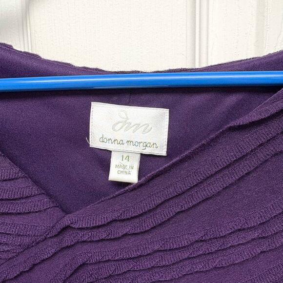 Donna Morgan Purple Dress, Offset V Neck, Lined, Textured Pattern, NWT, size 14 - Picture 2 of 7